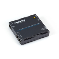 LGC5210A: (2) 10/100/1000 Mbps RJ45, (1) 100/1000M SFP, Distance selon SFP, Mode selon le SFP, Connecteur selon SFP, AC/DC
